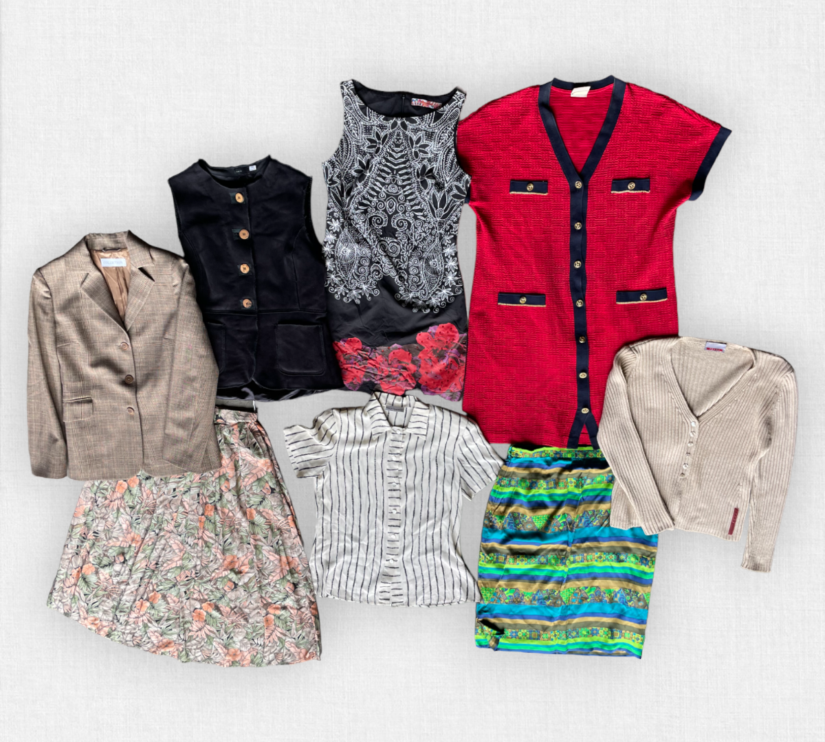 Radioactief Maaltijd Intact Vintage en tweedehands merk- en designer kleding voor dames |  ONEvintagewholesale