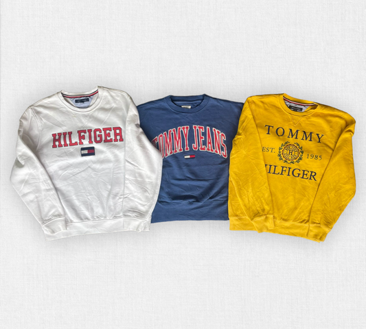 Tommy Hilfiger Sweaters (25 pieces)