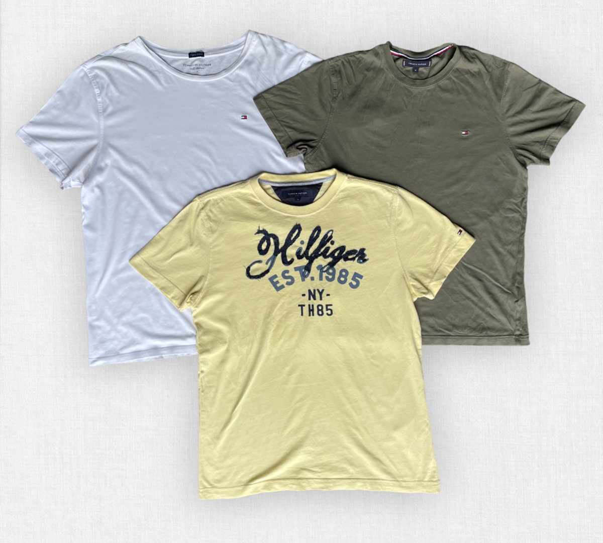 Vintage Tommy Hilfiger t-shirts.